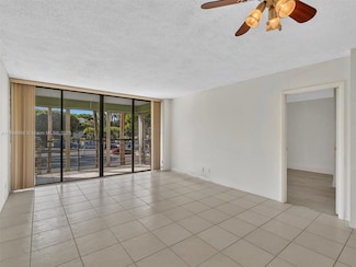 20500 W Country Club Dr Unit 203, Aventura, FL 33180