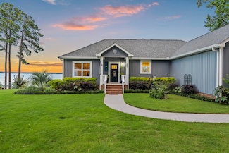 359 Green St, Santee, SC 29142