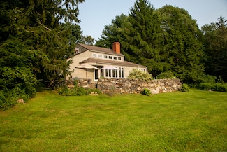 39 Treasure Hill Rd, South Kent, CT 06785