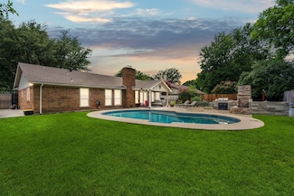 3905 Chestnut St, Fort Worth, TX 76137