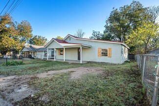 304 N Pine St, Comanche, TX 76442