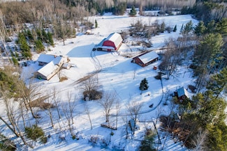 E5254 E Circle j Rd, Marion, WI 54950