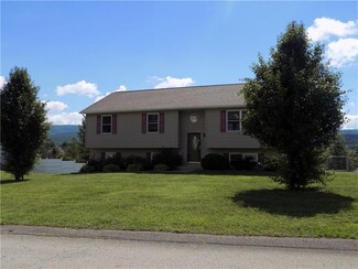 578 Madison Dr, Smithfield, PA 15478
