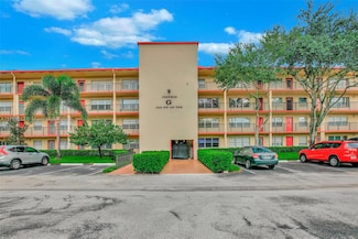 1551 SW 135th Terrace Unit 212G, Pembroke Pines, FL 33027