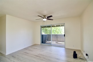 91-1180 Puamaeole St Unit 10, Ewa Beach, HI 96706