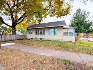 1801 44th Ave N, Minneapolis, MN 55412