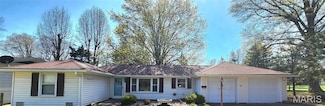 1402 Opdyke St, Chester, IL 62233