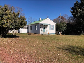 423 Epworth Rd, Cana, VA 24317