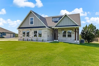 2109 Parkview Dr, Marble Falls, TX 78654