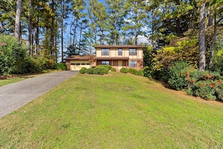 608 Brookview Ln, Dalton, GA 30720