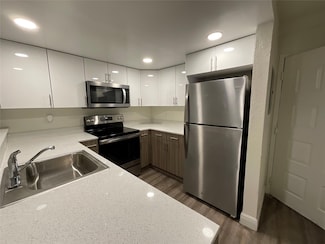 19455 NE 10th Ave Unit 1-515, Miami, FL 33179