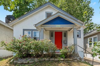3826 Neosho St, Saint Louis, MO 63116