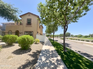 1492 S Pike Ln, Gilbert, AZ 85296