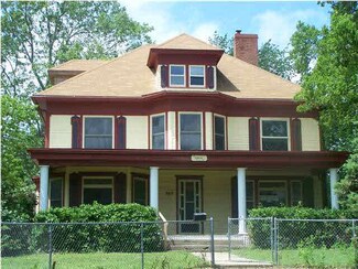 303 N Olive St, Peabody, KS 66866