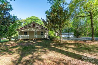 4531 Springs Rd, Conover, NC 28613