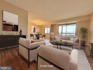 15107 Interlachen Dr Unit 702, Silver Spring, MD 20906