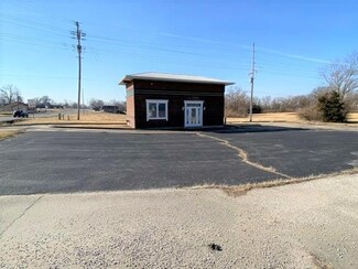 1200 N Jesse James Rd, Excelsior Springs, MO 64024
