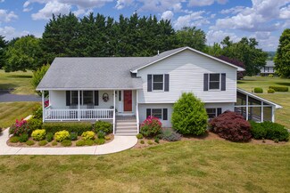 333 Mount Vista Dr, Lexington, VA 24450