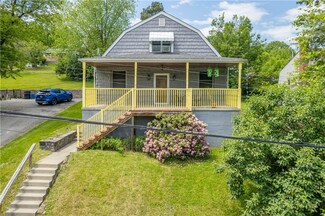 5 5th St, Carnegie, PA 15106