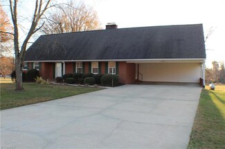 2325 Norman Shoaf Rd, Winston Salem, NC 27107