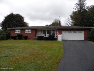 506 S Main Rd, Mountain Top, PA 18707