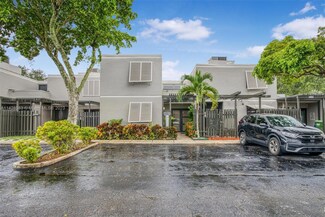 11276 NW 14th Ct, Pembroke Pines, FL 33026