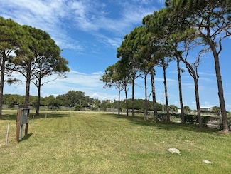 207 Taylor Ave, Port O'Connor, TX 77982