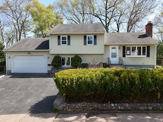 158 Monroe St, East Hartford, CT 06118