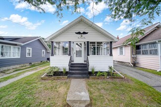 525 Saint Clair Ave, Jackson, MI 49202