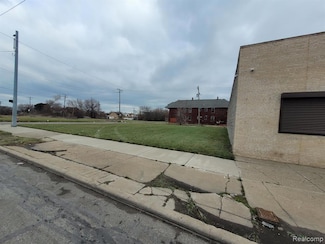 8840 Van Dyke St, Detroit, MI 48213