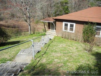 2330 Pickens Hwy, Rosman, NC 28772