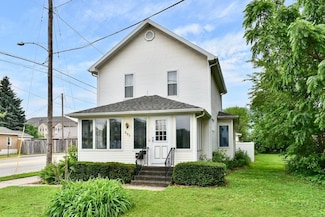 231 E Mark St, Winona, MN 55987