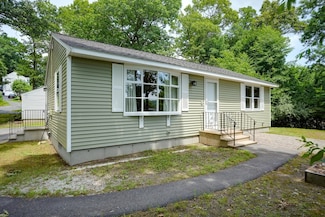 25 Hill Rd, Marlborough, MA 01752