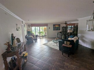 250 S Hollybrook Terrace Unit 205, Pembroke Pines, FL 33025