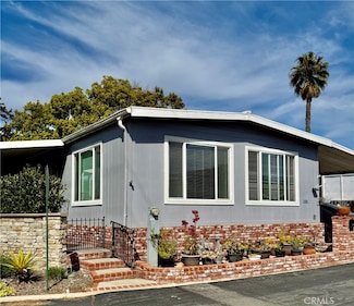 101 Myna Ln, Fountain Valley, CA 92708
