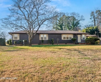 1904 Ingleside Ave, Athens, TN 37303