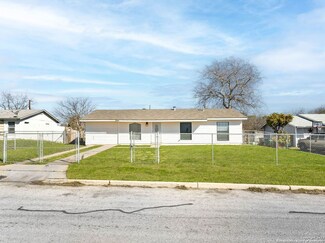 5807 Middlefield Dr, San Antonio, TX 78242