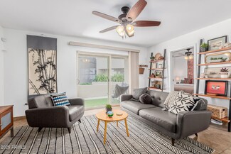 4444 E Paradise Village Pkwy N Unit 107, Phoenix, AZ 85032