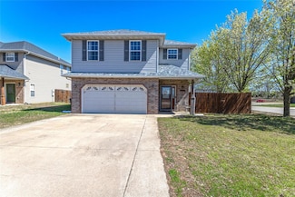22884 Honeysuckle Rd, Saint Robert, MO 65584