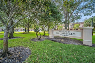 3184 Fairway Cir Unit 10, Davie, FL 33328