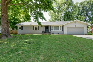 742 W Sylvania St, Springfield, MO 65807