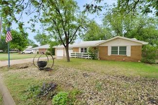 1613 Westwood Dr, Abilene, TX 79603