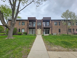 1165 Pleasant Run Dr Unit 513, Wheeling, IL 60090