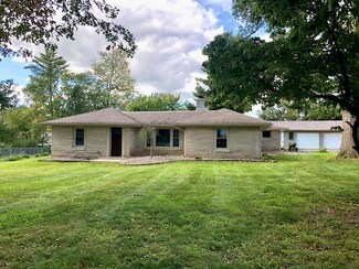 19 Meadowbrook Dr, Winchester, KY 40391