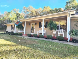 556 Mormon Hollow Rd, Sulligent, AL 35586