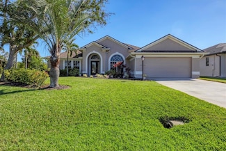 76 Long Meadow Ct, Rotonda West, FL 33947