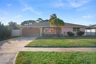 5948 Sonnet Ct, North Fort Myers, FL 33903