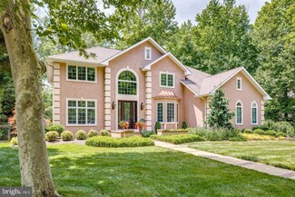 4 Bennington Dr, Medford, NJ 08055