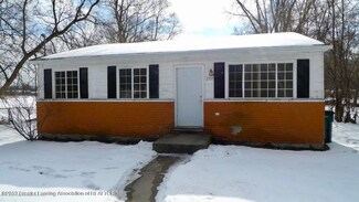 2701 Risdale Ave, Lansing, MI 48911