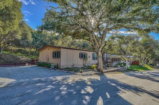 17562 Pond Derosa Ln Unit 1, Salinas, CA 93907